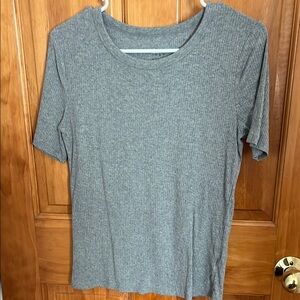 Gray Women's Ribbed Top